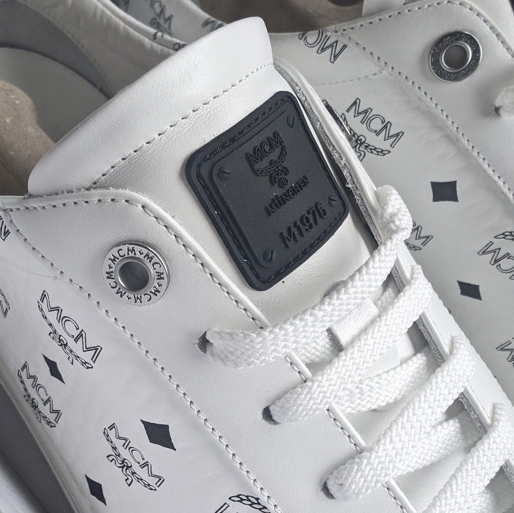 MCM Terrain Lo Sneakers - Picture 11 of 13